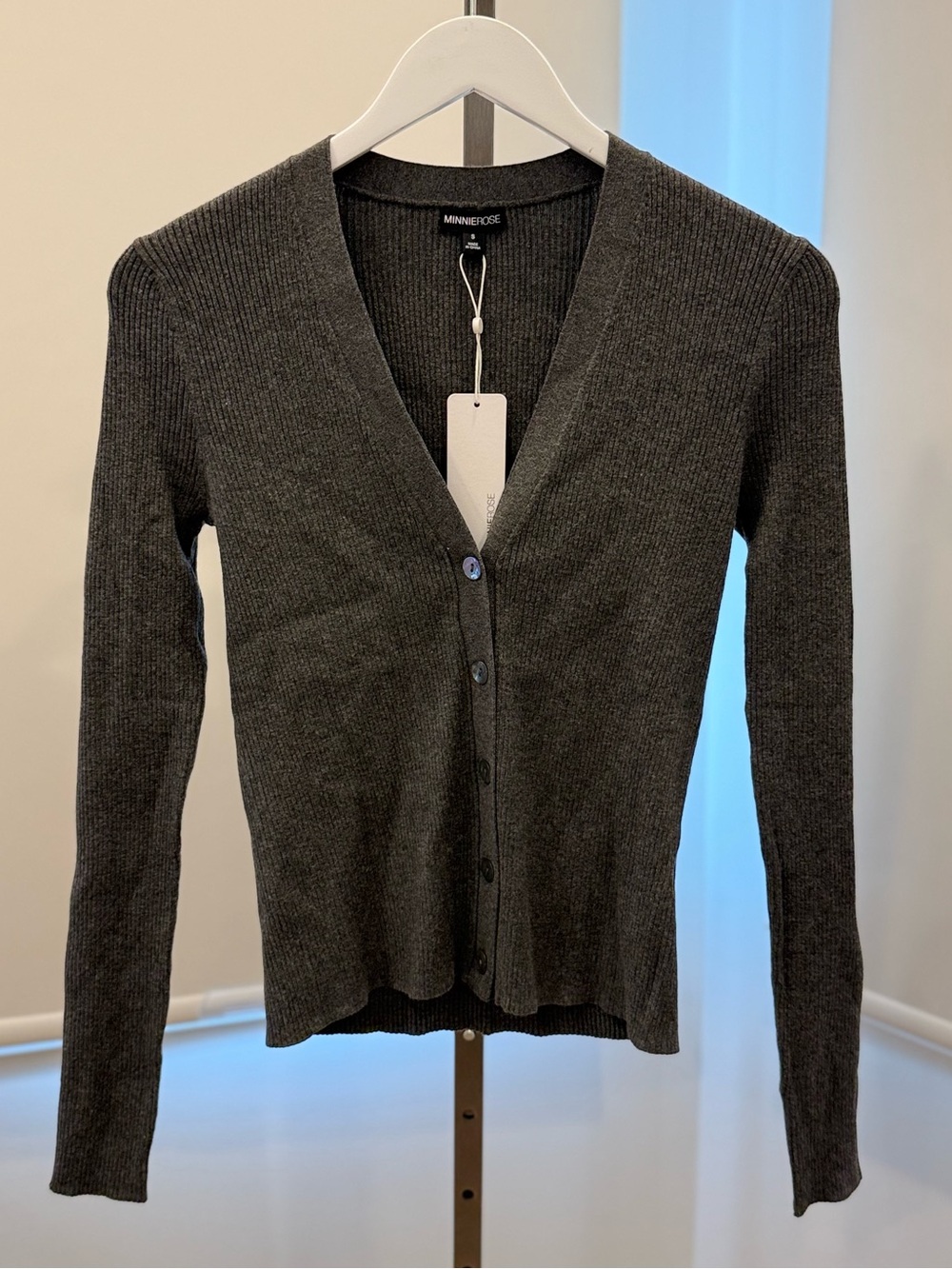 Minnie Rose Viscose Ribbed V Neck Button Cardigan - charcoal heather grey